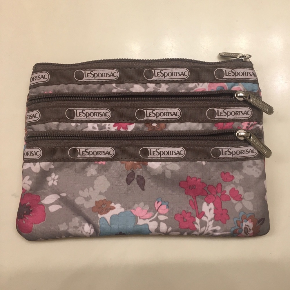 3-Zip cosmetic bag